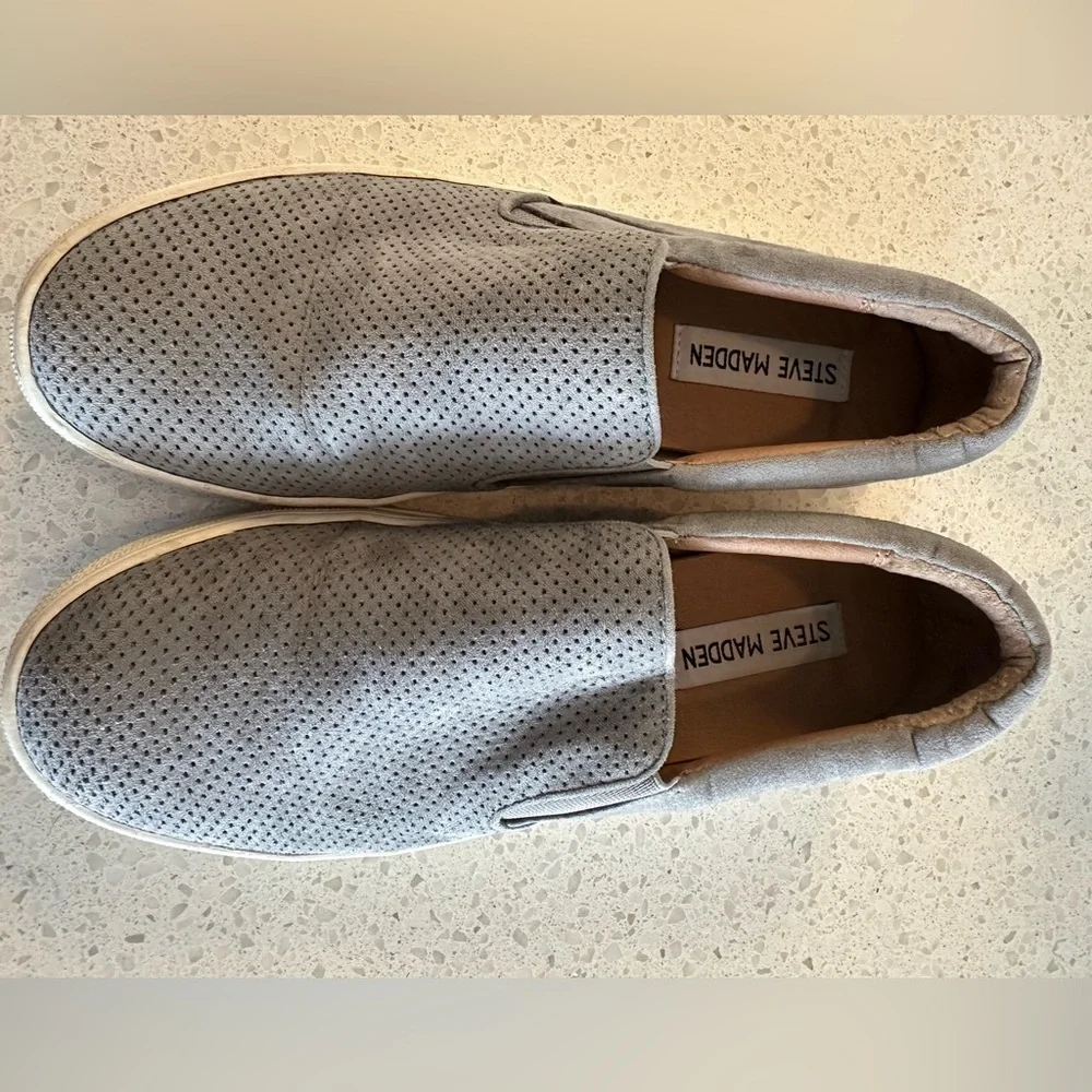 Steve Madden Shoes - Picture 2 of 7